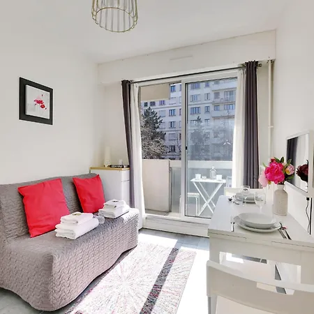 Holiday home Near Bassin De La - 2p Balcony