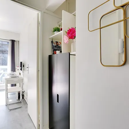 Near Bassin De La - 2p Balcony Holiday home