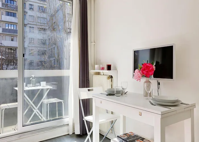 Near Bassin De La - 2p Balcony Prázdninový dům